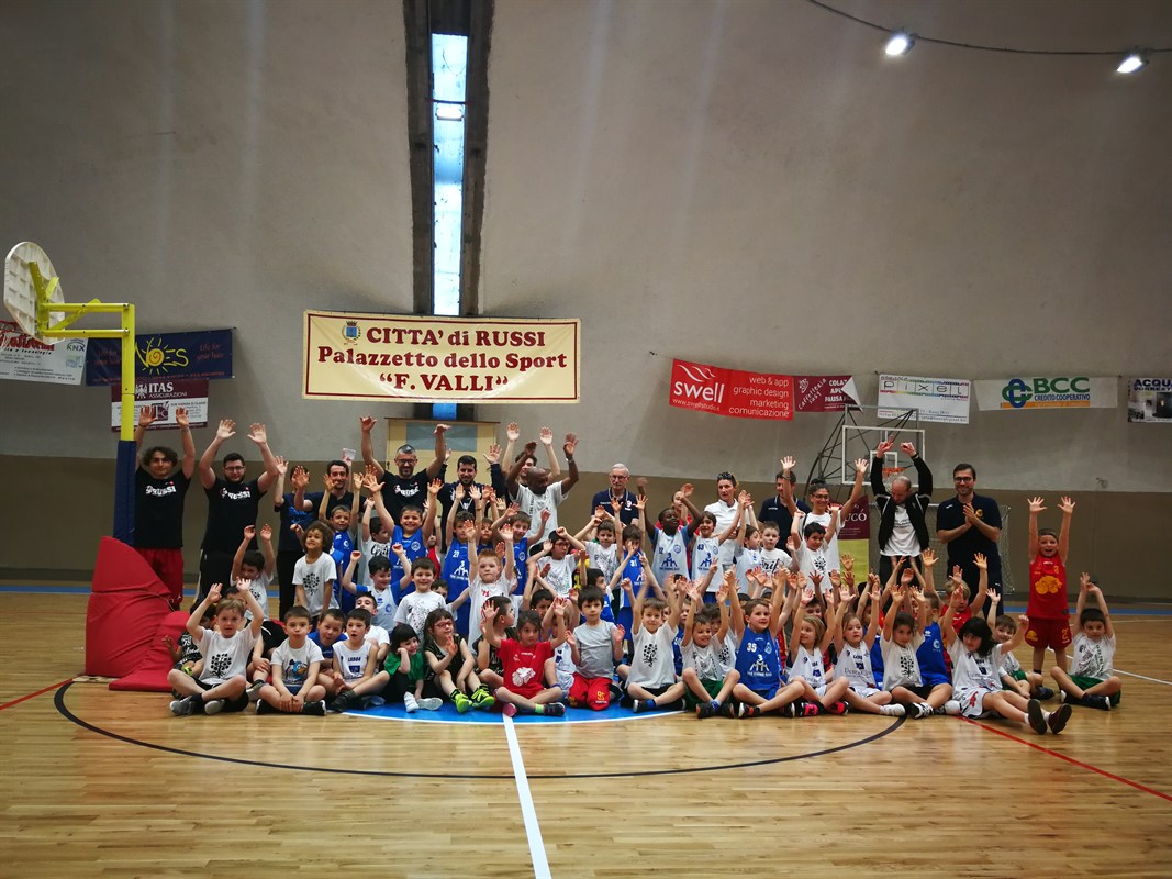 24/03/2019: A RUSSI VA IN SCENA LA FESTA MINIBASKET