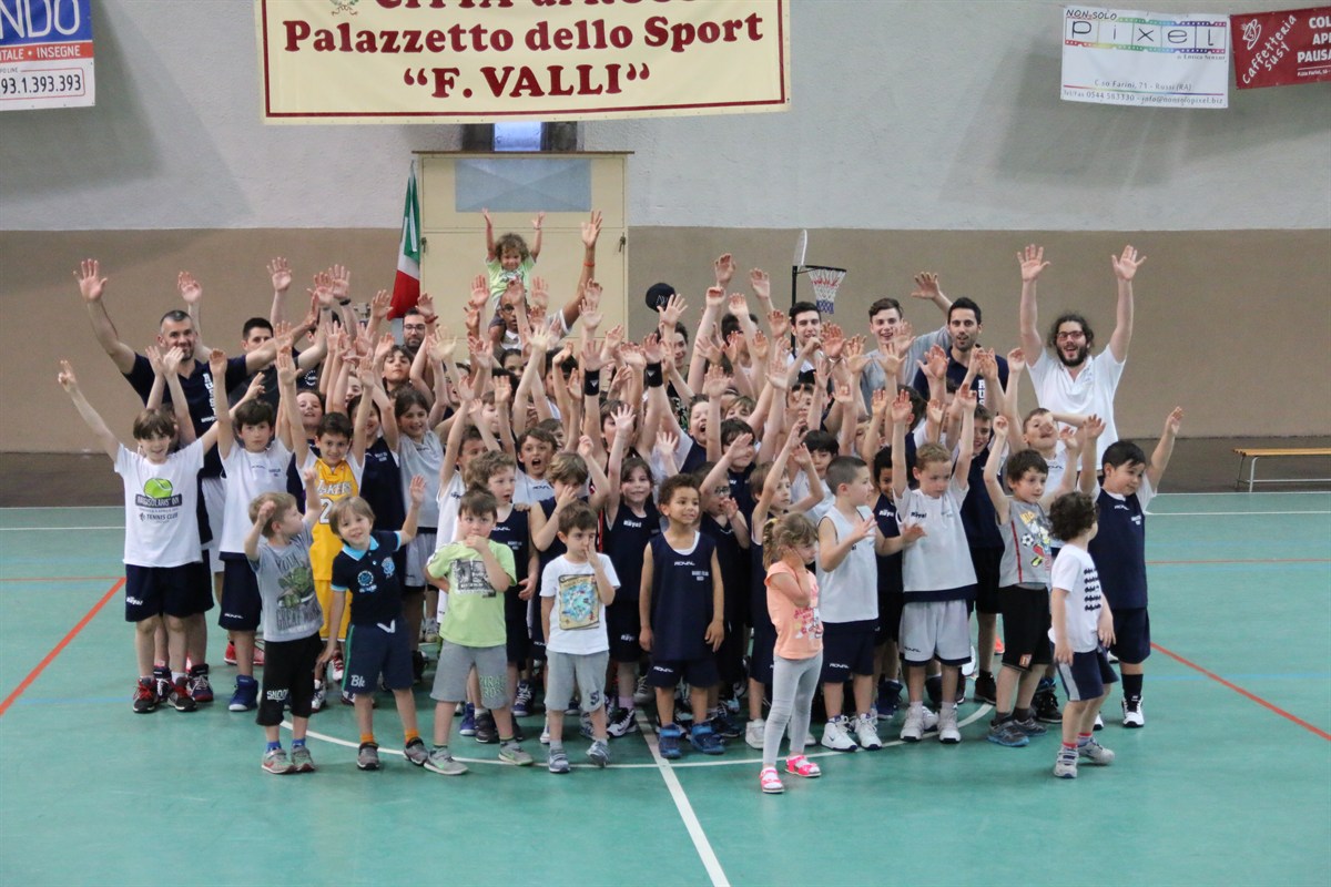 30/05/2016: FESTA DI FINE STAGIONE 2015-2016