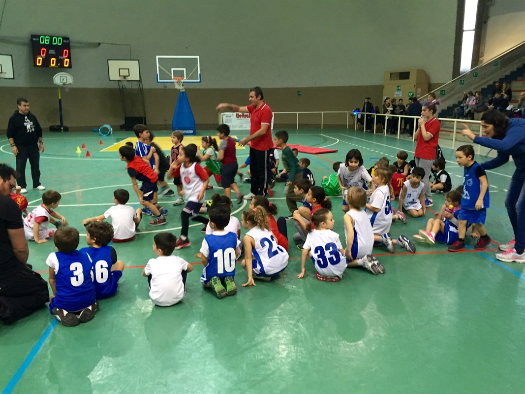 12/02/2016: A RUSSI LA FESTA PROVINCIALE MINIBASKET!